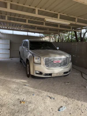 Used GMC Suburban in Al Jahra