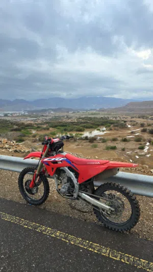 دراجة هوندا crf250r موديل 2022