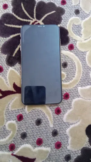Apple iPhone XS Max 256 GB in Baghdad