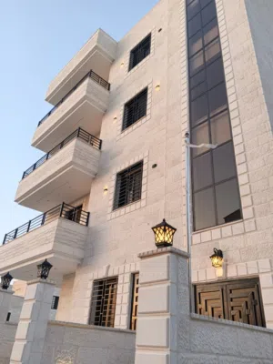 178 m2 3 Bedrooms Apartments for Sale in Zarqa Madinet El Sharq