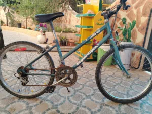 بسكليت كندي جنط 24 بحالة جيدة جدا اقرأ الوصف.........