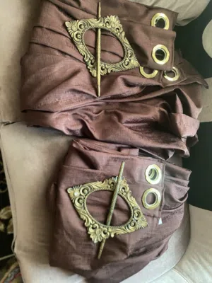 برادي بحالة الجديد قطعتين