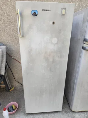 مجمدة سامسونك حجم 10 قدم عمودية