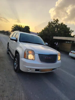 Used GMC Yukon in Al Batinah