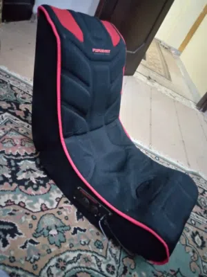 كرسي ألعاب سبيكر AUX بسعر كزيوني