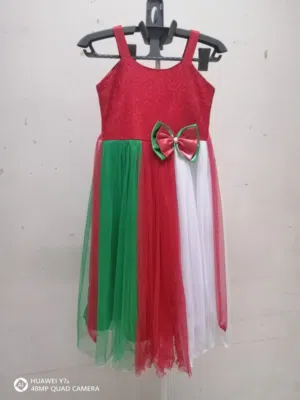 فستان العيد الوطني Medium size مقاس متوسط من عمر 7 الي 11 سنه