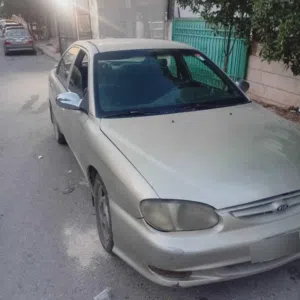 كيا سيفيا 1998 لون تان معدفن بالكامل، سيارة صالون سيدان مرخصة