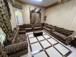 كنب مستعمل البيع