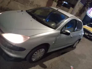 بيجو 206 موديل 2006 للبيع