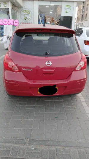 نيسان فيرسا2007 ملكية سنه