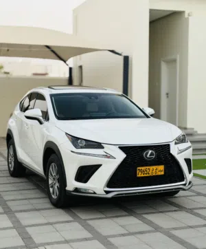 NX300 شبه جديد