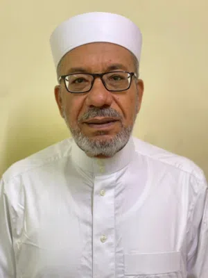 محفظ القرآن الكريم ومعلم التجويد