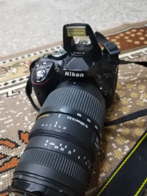 كامرة نيكون للبيع
