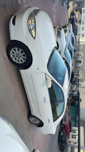 كامري 2004 نظيفه جداً