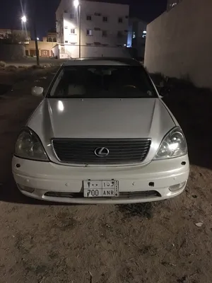 Used Lexus LS in Abha