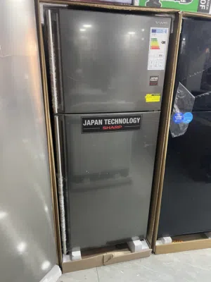 ثلاجه شارب المميزه حجم عائلي 450 ليتر بسعر حرق