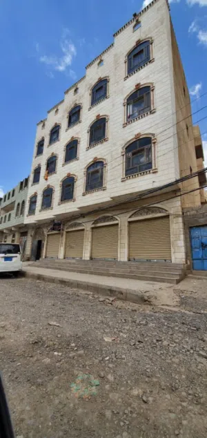  Building for Sale in Sana'a Hayi AlShabab Walriyada