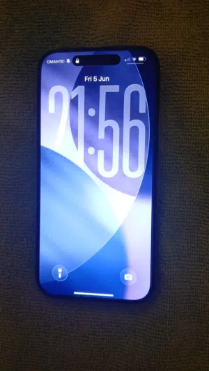 IPhone 15 pro 256 GB 87% Battery Life