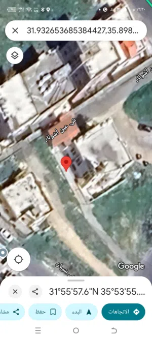 ارض للبيع في حي نزار الدراع الغربي بالقرب من مسجد البراء بن عازب بجانب  البيئه مطله على كردور عبدون