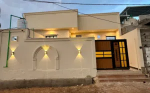 سلام عليكم م بيت للبيع تنومه صالحيه قرب مدارس ريف زاهر  طابق واحد غرفتين منام