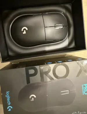 للبيع ماوس Logitech G superlight غير مستعمل أسود