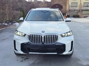 X5 50e 2024فل الفل عداد قليل        متوفر باللون  الباطوني و اللون الابيض