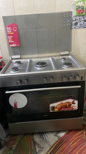 فرن غاز ايطالي واثاث