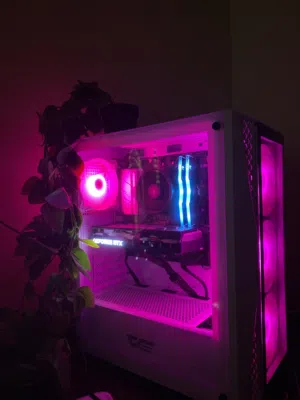 بي سي نضيف ينفع ل اي لعبه في خاطرك مع كامل الاغراض و الشاشه  165 هرتز 2k  ( قابل المعقول ) كرت RTX