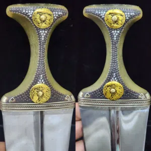 جنبيه صيفاني للبيع طيبه وجميله ومكتمله مضمونه من اي عيب