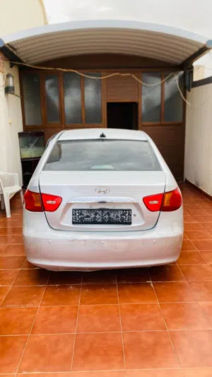 Used Hyundai Avante in Zawiya