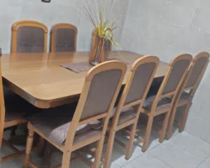 طاولة سفره 8 كراسي