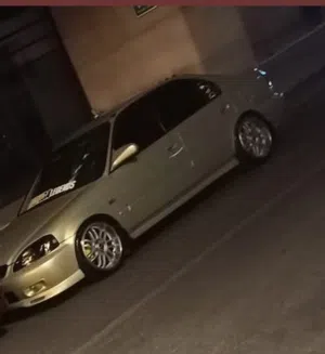 تركب مره هوندا سيفيك اللي بالصوره حاليا الجنط فاضي بدون كوشوك للبيع الواقع احلى من الصور السعر 140