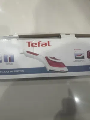 مكواة تيفال للسفر استعمال خفيف جداً