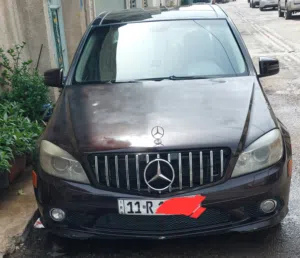 سيارة مرسيدس بنز W204 جاهزه بدون نقص