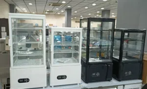 حصري وصول ثلاجات كيك احجام مختلفة صناعة صينية58_78_98 لتر للسعر تواصل معنا contact us for price
