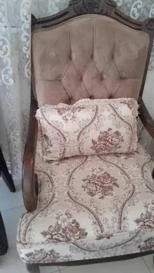 طقم كنب للبيع استعمال خفيف