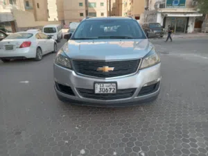 للبيع شفر ترافس 2015  حولي نظيف