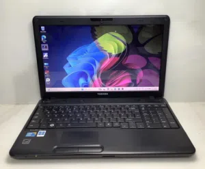 المواصفاتToshiba Intel Core i3 320GB HDD 4GB RAM (قابلة للترقية) طارية ممتازة وأداء