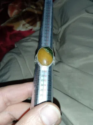 خاتم  عقيق فضة شكل الحجر فريد من نوعه