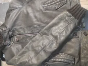 جاكيت 1914 جلد الماعز 100٪عليه عبارة السفر غنيه ع تعريف ل شخص معين مشهور ب عباراته وسفره حول العالم