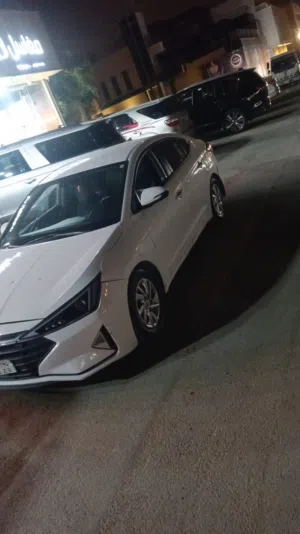 Used Hyundai Elantra in Al Riyadh