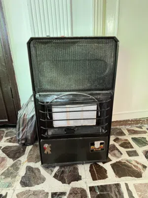 صوبا رومو مع جرة غاز مع خزانة رفوف 50 دينار
