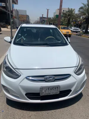 اكسنت مديل 2016 خليجي محرك 1600 بيه بارد ب باب اقل الشبر فول مواصفات