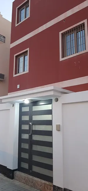 More than 6 bedrooms . More than 6 bathrooms . 650 m21