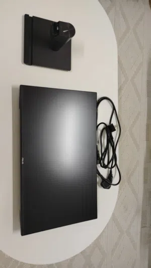 شاشه من شركت asus