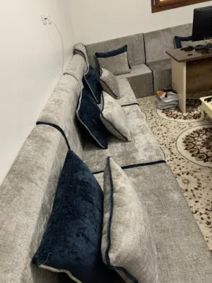 اثاث شبه جديد استعمال شهور للبيع جملة او قطاعي