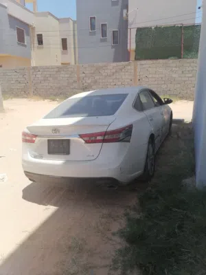 Used Toyota Avalon in Tripoli