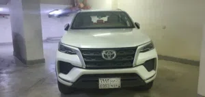 TOYOTA FORTUNER 2023
