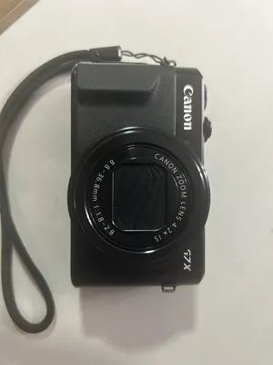 DSLR Cameras . Canon . Used0