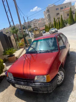 أوبل كاديت 1990